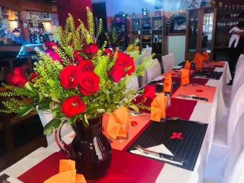 Hostal Petite Flower Guest House