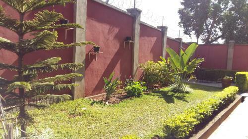Hostal Palm Guest House