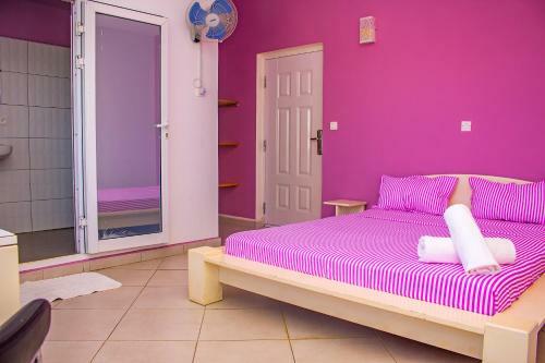 Hostal Cambria Hotel