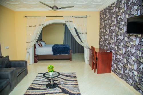Vihills Hotel