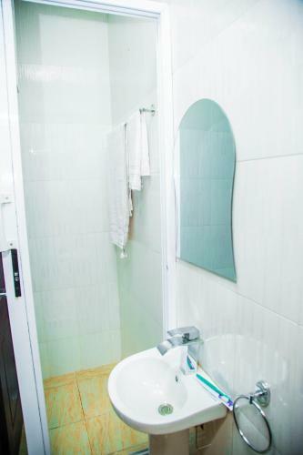 Vihills Hotel