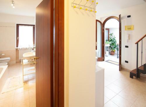Hostal La Finestra Sul Castello