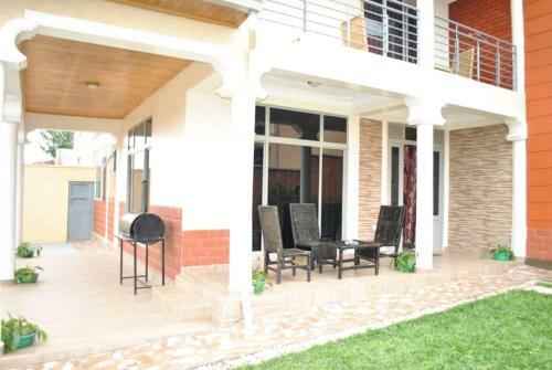 Bed & Breakfast Adriel Homes Ltd