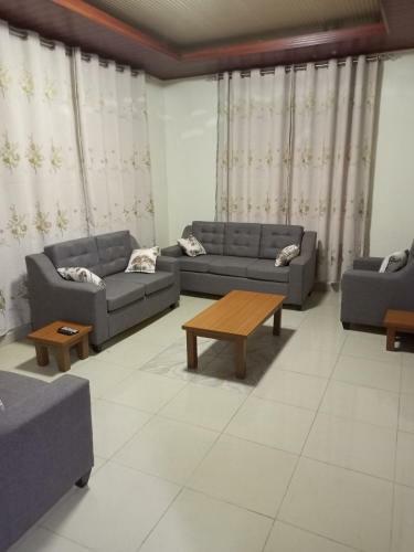 Bed & Breakfast Adriel Homes Ltd