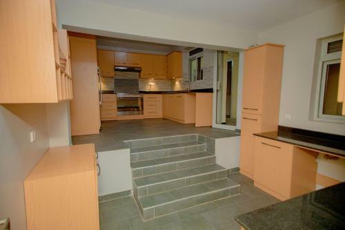 Noble Place Apartment