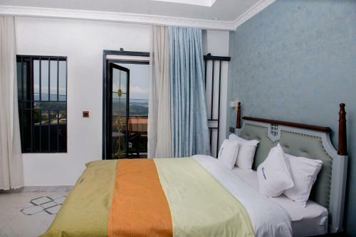 Glory Apartments Ltd