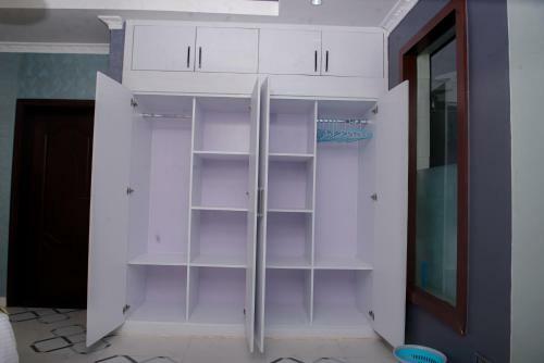 Glory Apartments Ltd