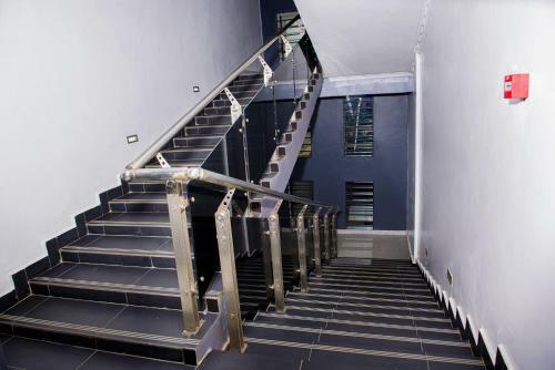 Glory Apartments Ltd