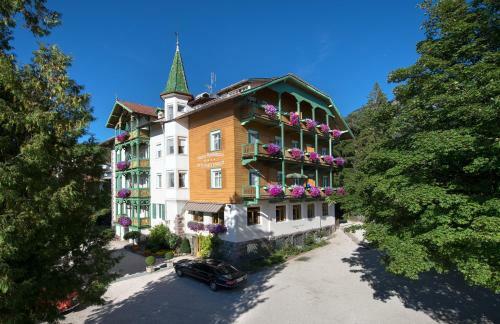 Aparthotel Naturresidence Dolomitenhof