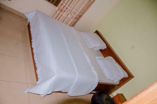 Esther Apartment-kibagabaga