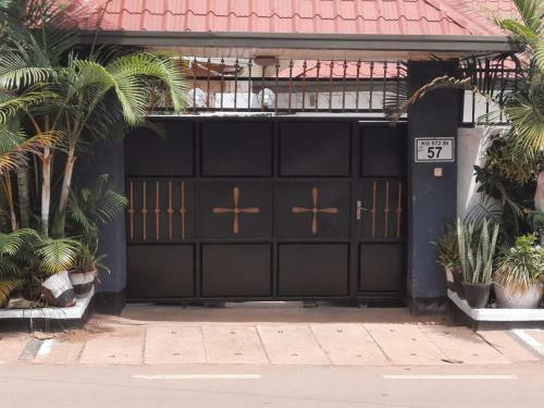 Royalty Homestay Ltd