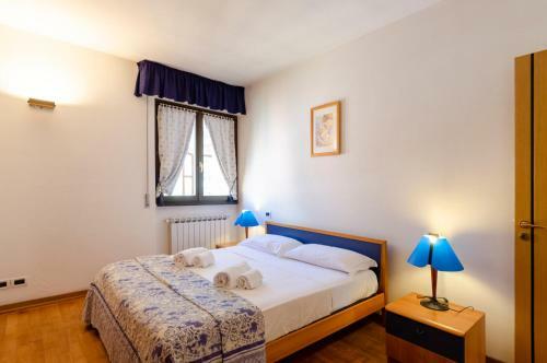 Apartamento Altido Great 1-br Flat With Rooftop Terrace And Seaview