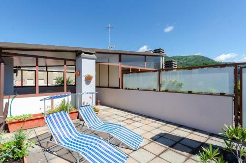 Apartamento Altido Great 1-br Flat With Rooftop Terrace And Seaview