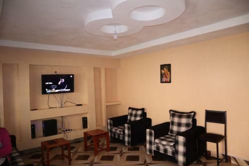 Stay.plus Mara Holiday Homes