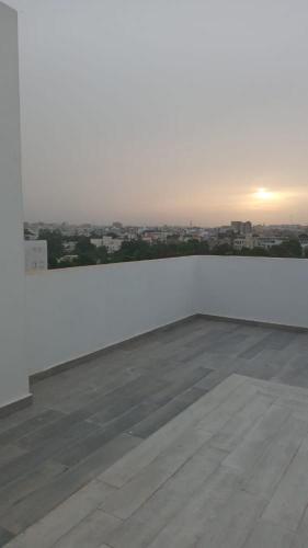 Apartamento Penthouse 200m� Avec Balcon Et Large Terrasse Dakar - Front De Terre