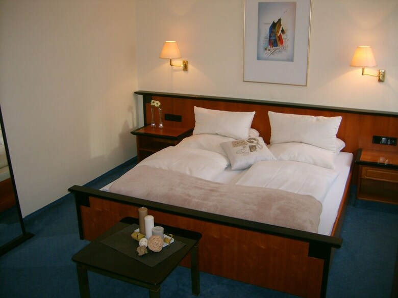 City Hotel Deutsches Haus