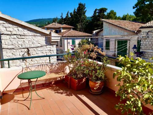 Apartamento S256 - Sirolo, Comodo Trilocale In Centro