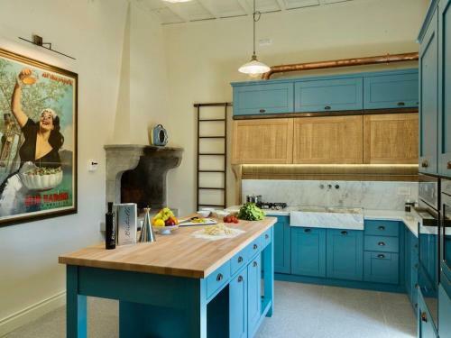 Three Bedroom Apartment