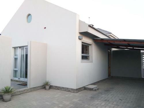 Apartamento Acacia Four Seven Self-catering