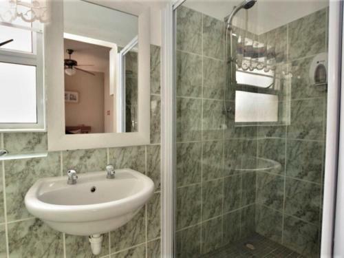 Bed & Breakfast Amarachi Guesthouse