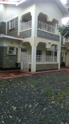 Mlima Kenya Holiday Homes