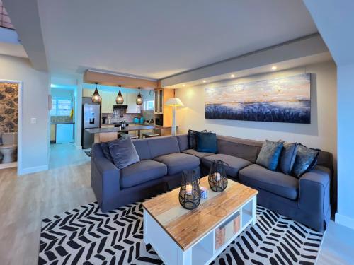 Waterfront Edge B5