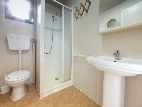 Cosy Mobile Home In Sorso With Garden