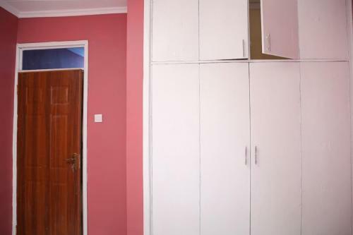 Ezzy Havens Guest House Nakuru
