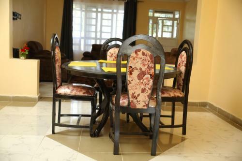 Ezzy Havens Guest House Nakuru