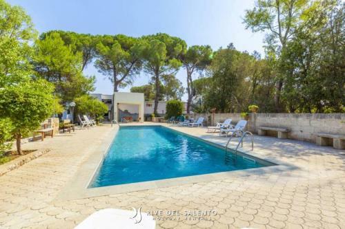 Apartamento Appartamento In Casale Con Piscina A Spongano