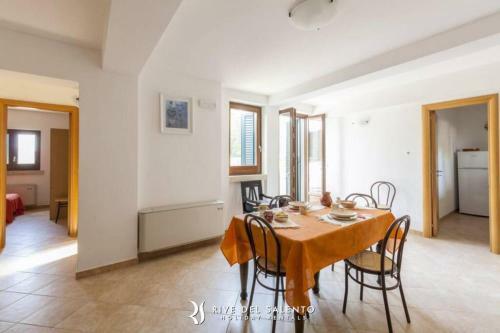 Apartamento Appartamento In Casale Con Piscina A Spongano