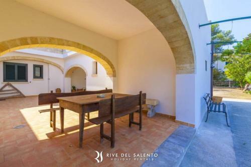 Apartamento Appartamento In Casale Con Piscina A Spongano