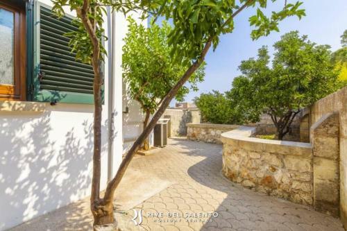 Apartamento Appartamento In Casale Con Piscina A Spongano