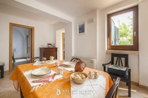 Apartamento Appartamento In Casale Con Piscina A Spongano