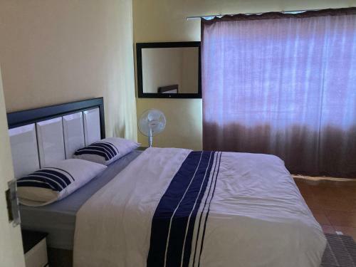 Hostal Ramblers Self Catering, Simple Accommodation, No Television, No Air Conditioning, No Swimming Pool