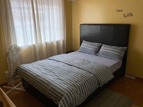 Hostal Ramblers Self Catering, Simple Accommodation, No Television, No Air Conditioning, No Swimming Pool