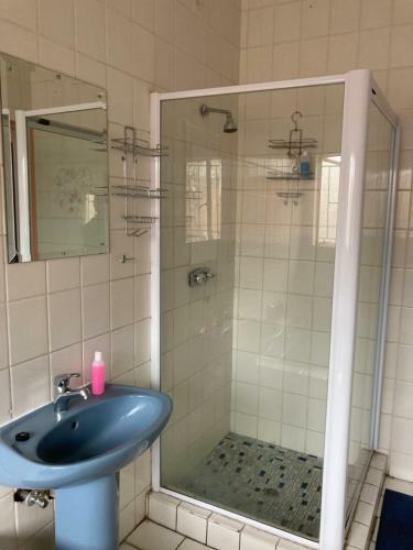 Hostal Ramblers Self Catering, Simple Accommodation, No Television, No Air Conditioning, No Swimming Pool