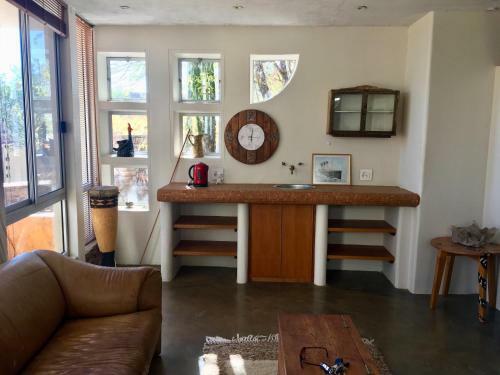 Studio Apartment At Family Home