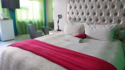 Hostal Shalongo Guest House