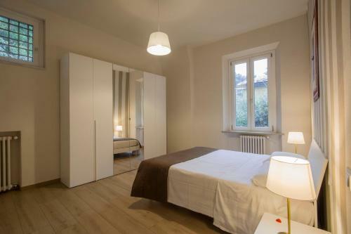 Hostal Piazza Paradiso Accommodation