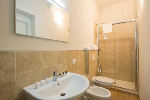 Hostal Piazza Paradiso Accommodation