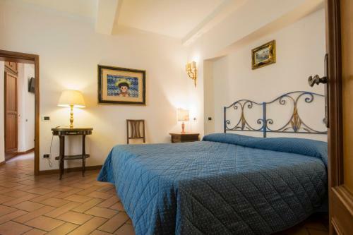 Hostal Piazza Paradiso Accommodation