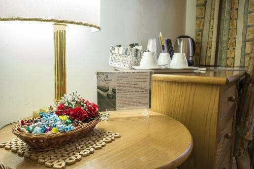 Hostal Piazza Paradiso Accommodation