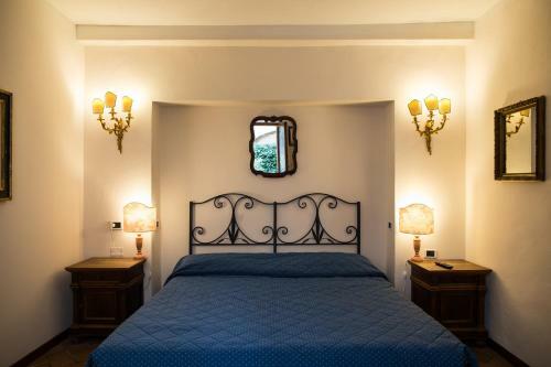 Hostal Piazza Paradiso Accommodation