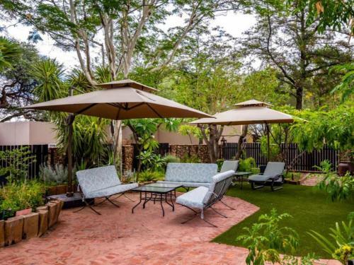 Hostal Londiningi Guesthouse