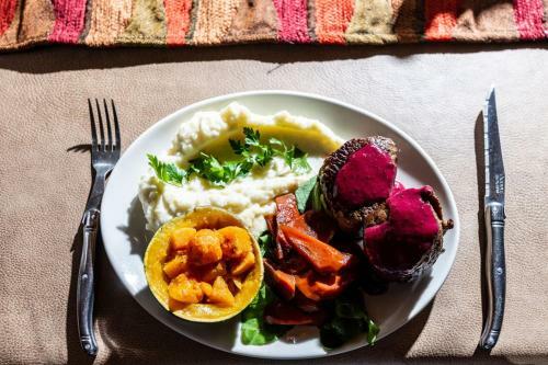 Hostal Londiningi Guesthouse