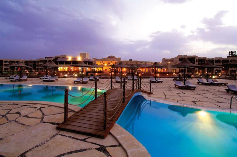 Hotel Bliss Nada Beach Resort