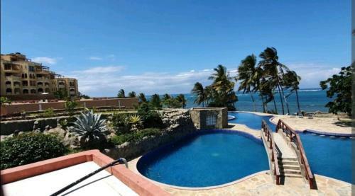 Apartamento Three Bedroom Beachfront In Shanzu Mombasa
