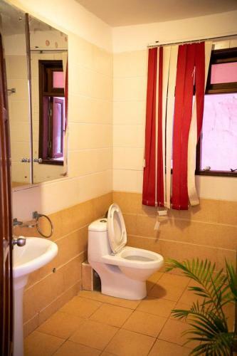 Ocean Front Apartments At La Mera