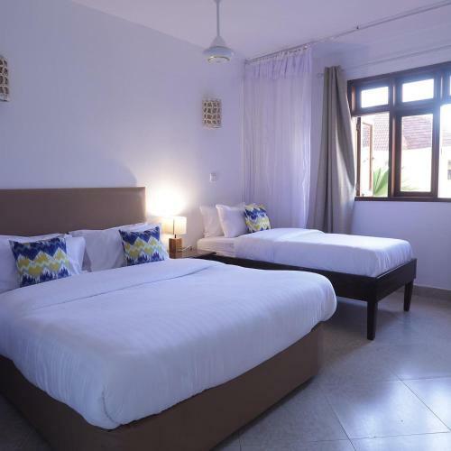Ocean Front Apartments At La Mera